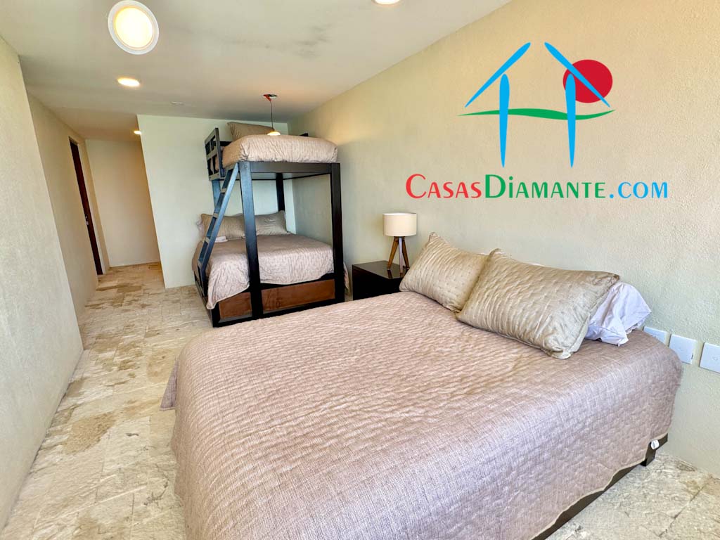 Real Diamante Casa Tierra - Recámara uno 2